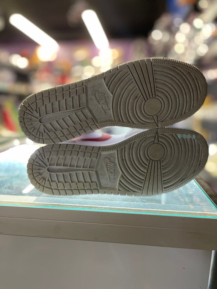 2021 Air Jordan 1 Low SE "Smoke Grey Gym Red" (GS)
