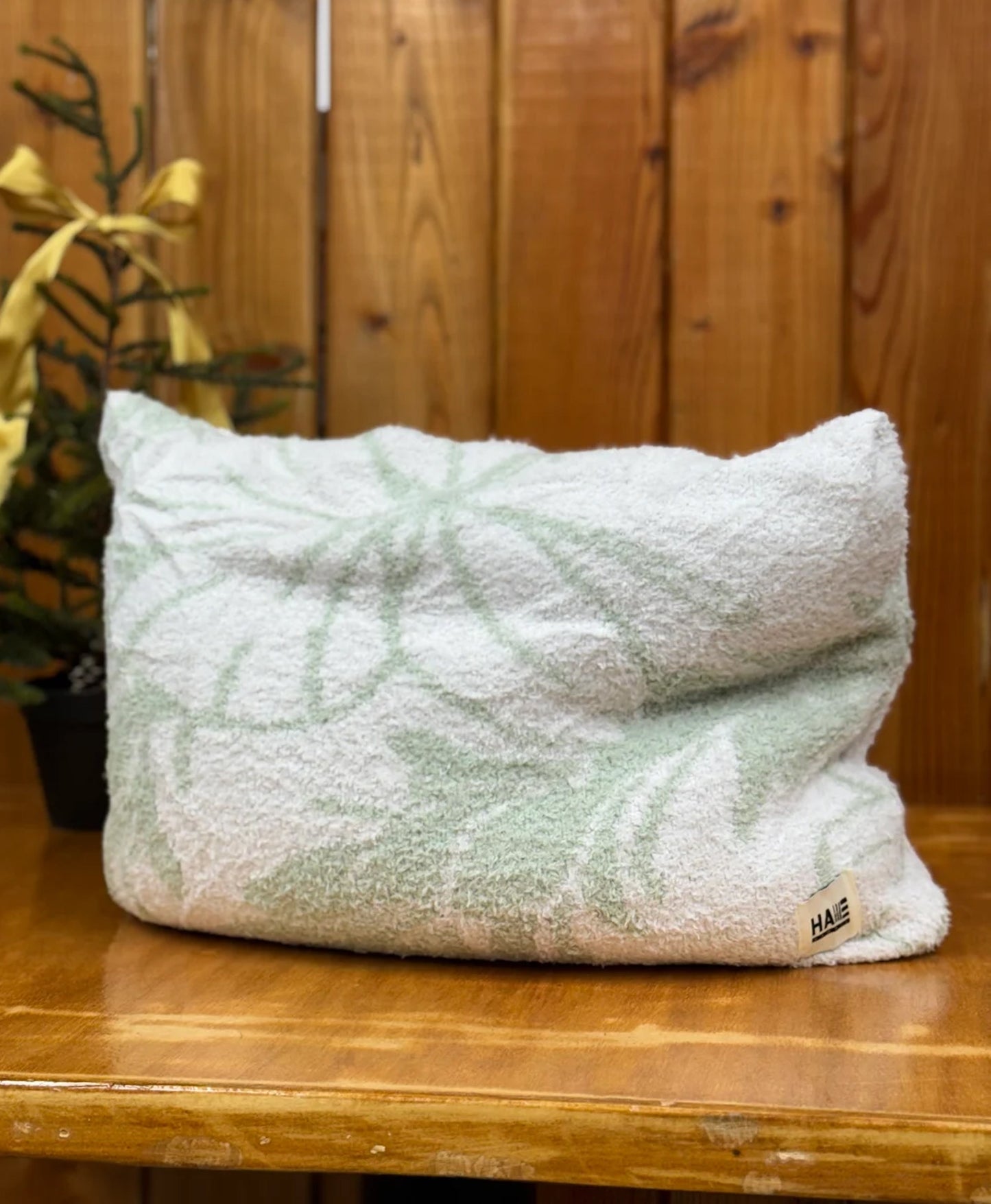 Huaka'i Travel Blanket - Awaphui