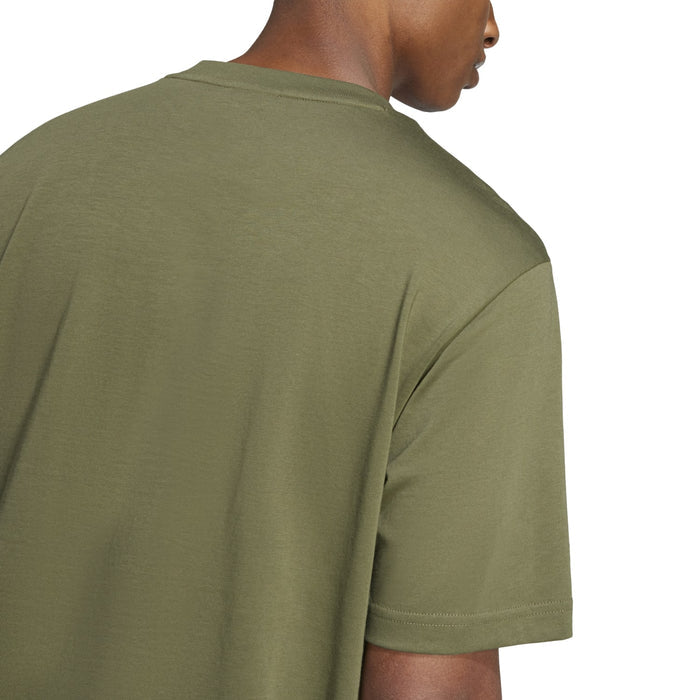 Men's olive t-shirt close-up of back shoulder and collar, short sleeves