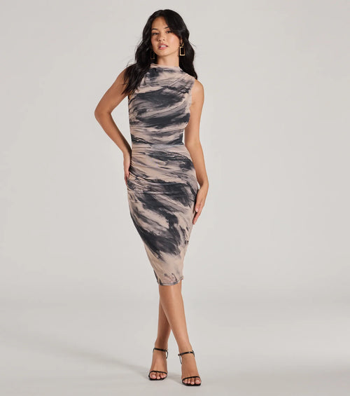 Endlessly Effortless Crew Neck Abstract Midi Dress