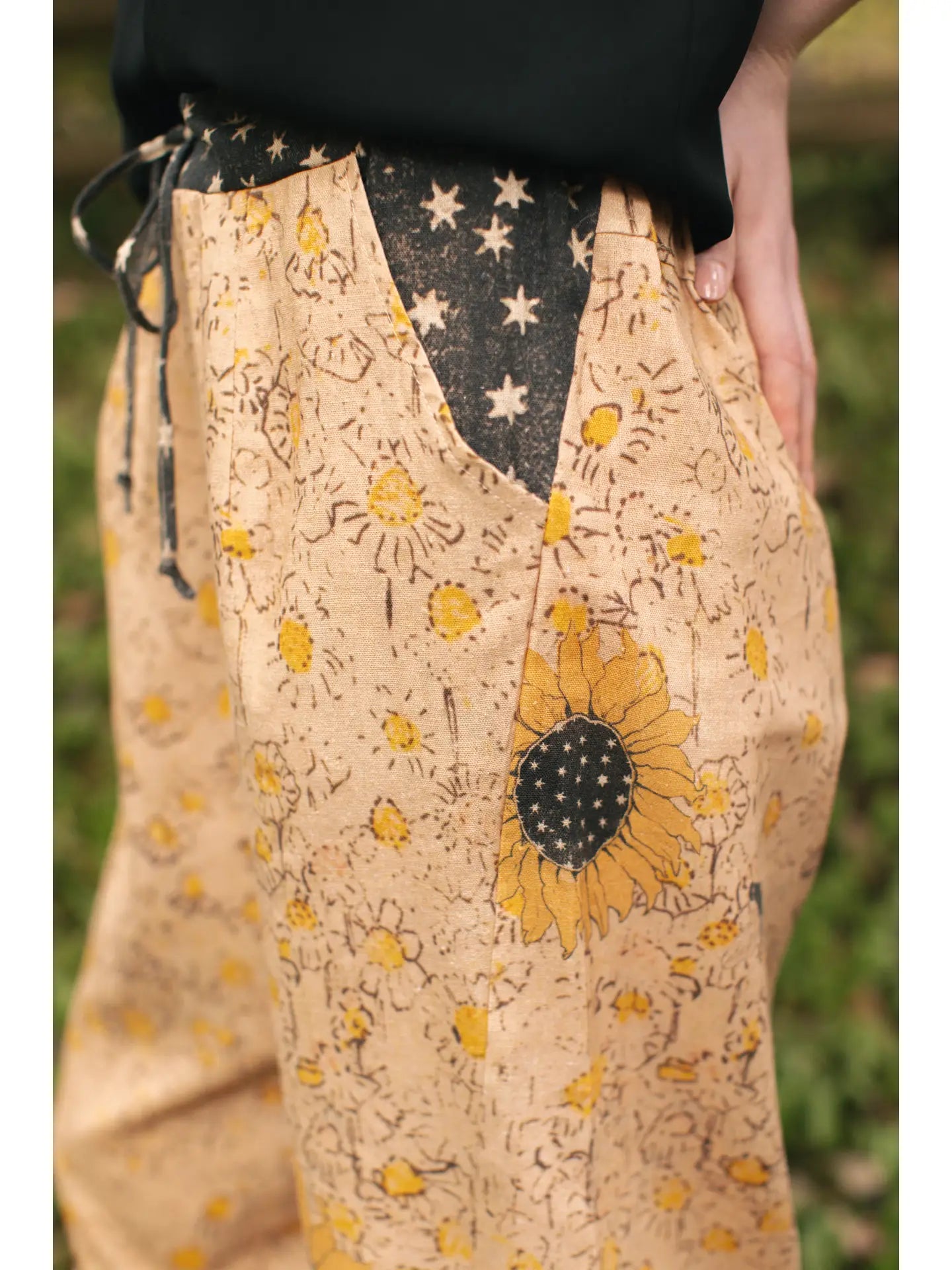 Market of Stars Milk & Honey Cropped Artist Pants
