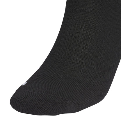 2-pack black crew sock close-up of the toe and knit texture
