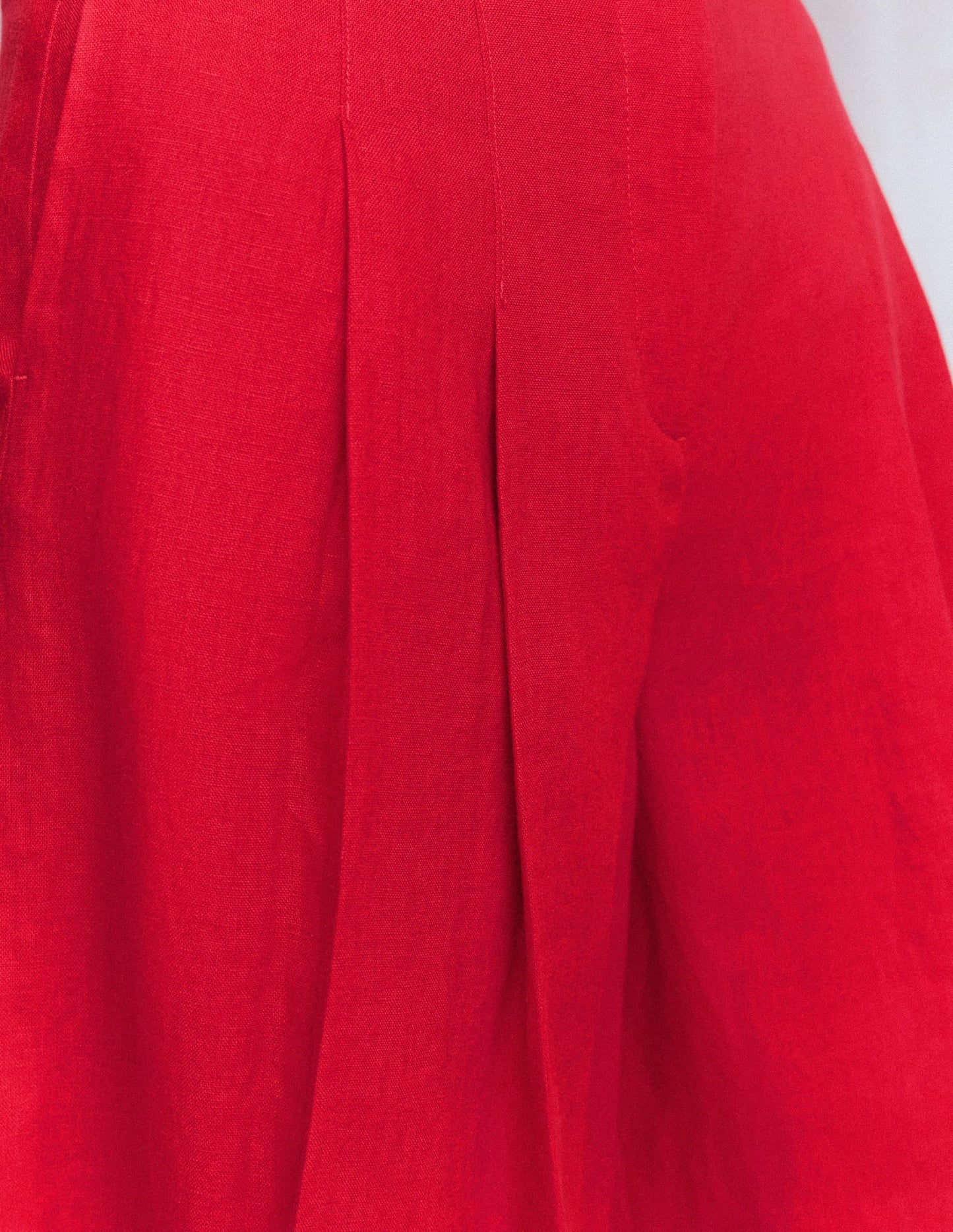 Highbury Pleated Linen Shorts-Deep Red