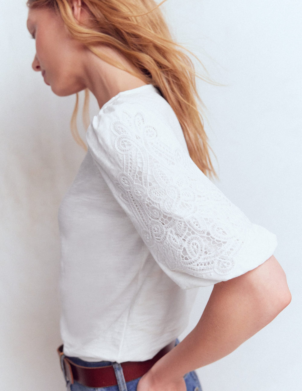 Tape Lace T-shirt-White