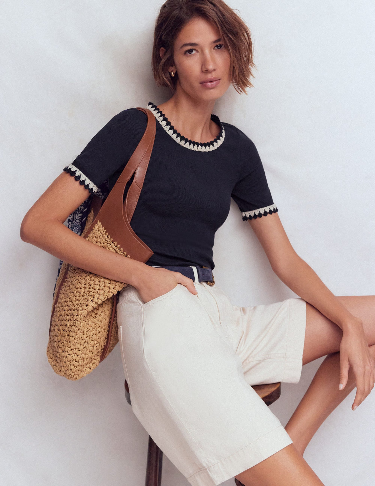 Maddie Trim Detail T-Shirt-Navy