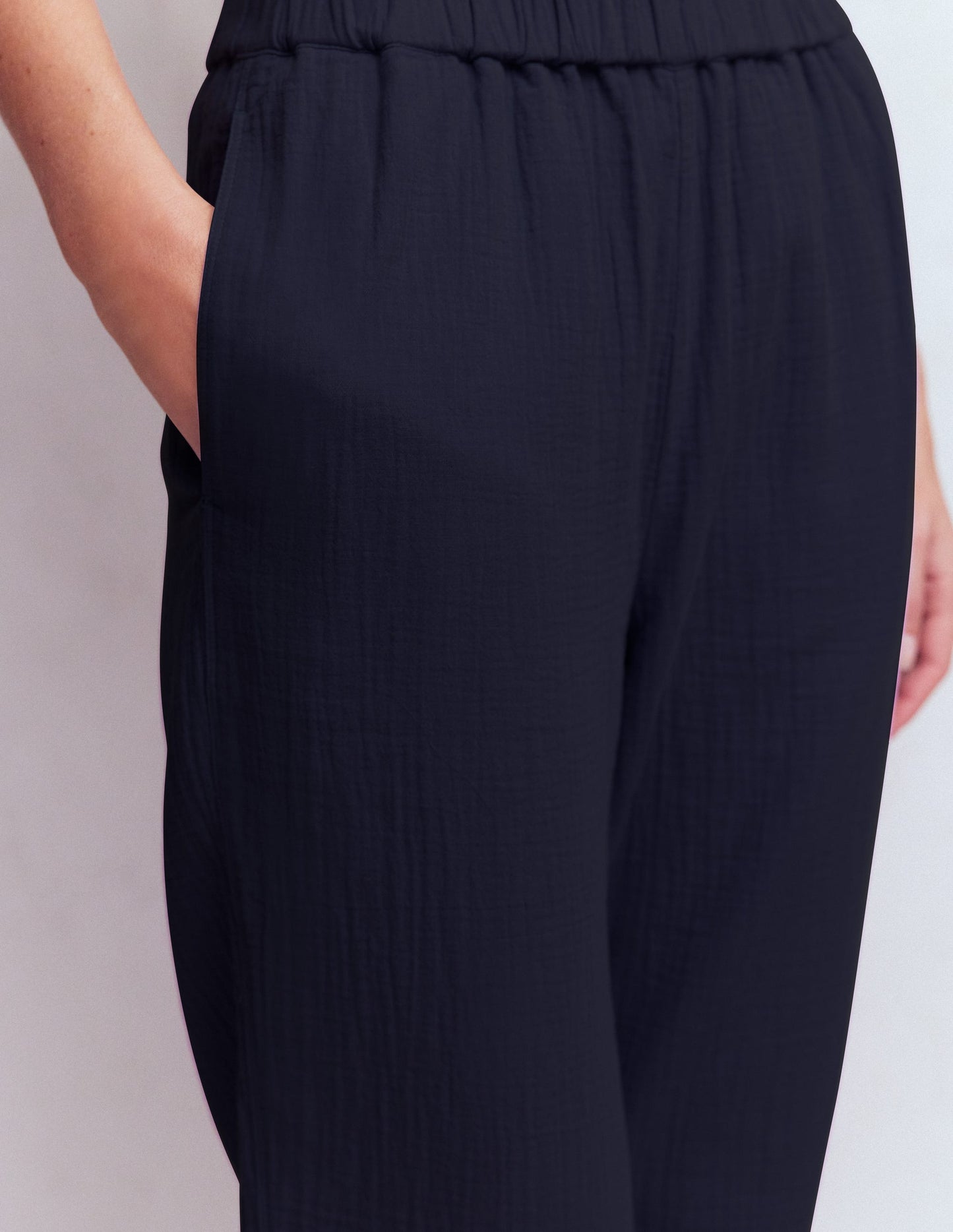 Double Cloth Crop Pants-Navy
