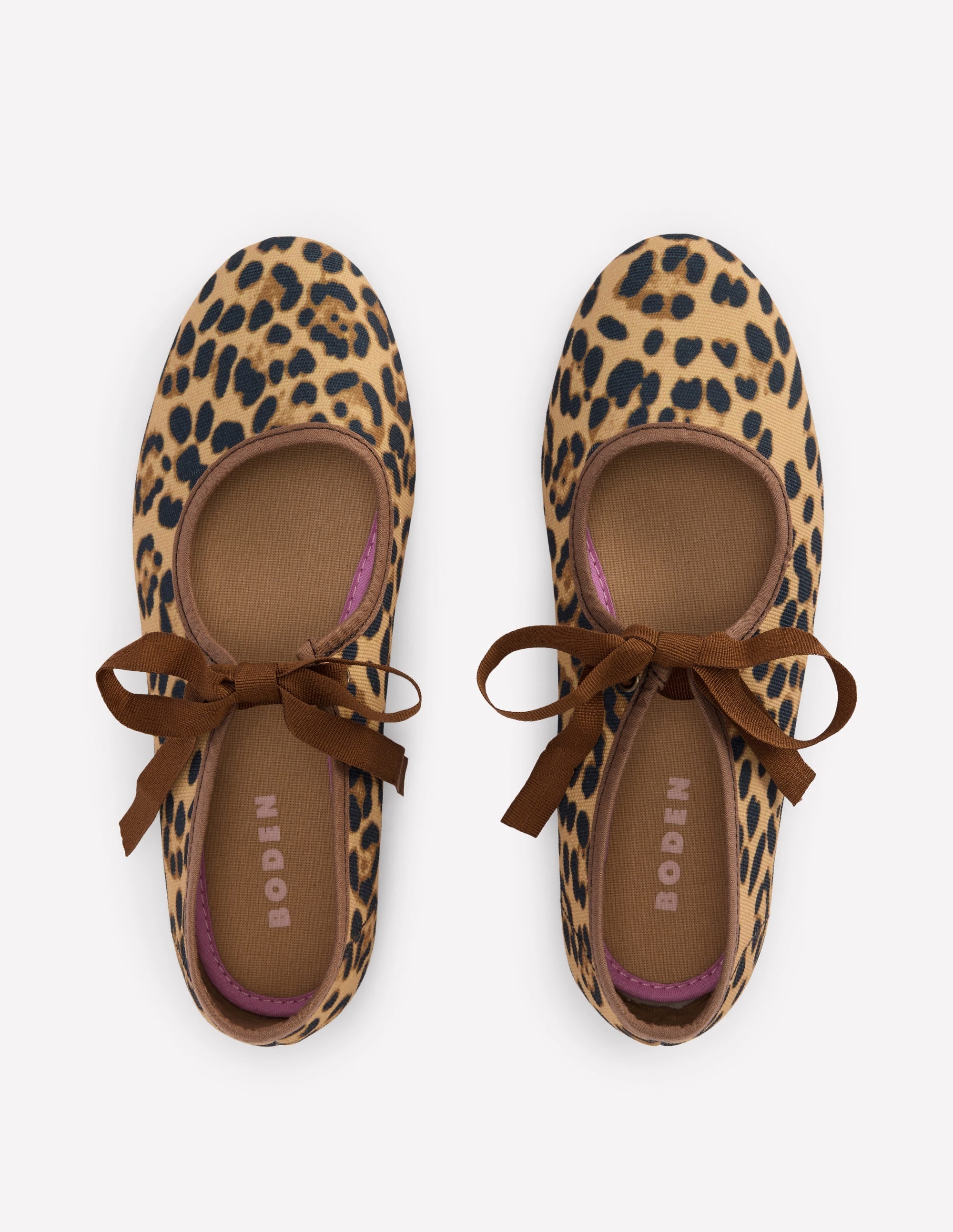 Flexi Tie Mary Janes-Leopard