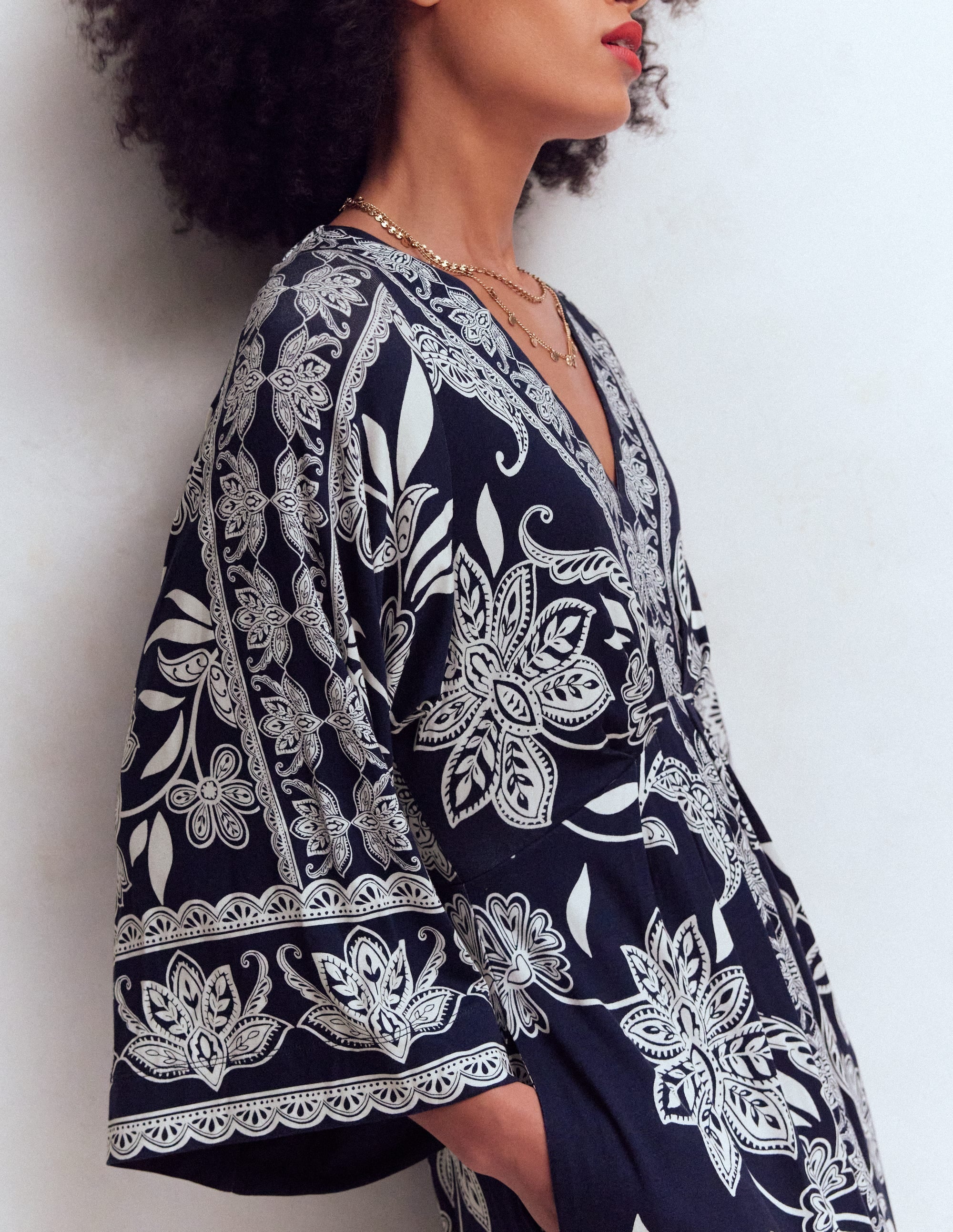 Nell Kimono Midi Jersey Dress-Navy, Elegant Blossom