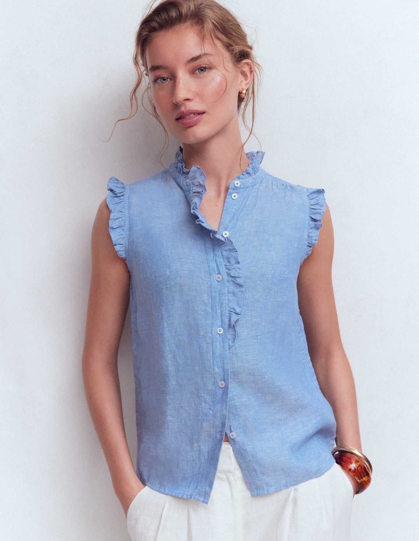 Isabel Sleeveless Linen Top-Chambray