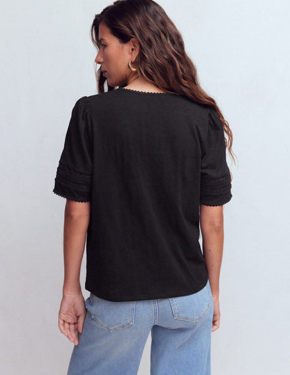 Poppy Trim V Neck T-Shirt-Black
