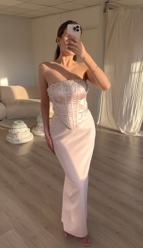 The Nella dress soft pink