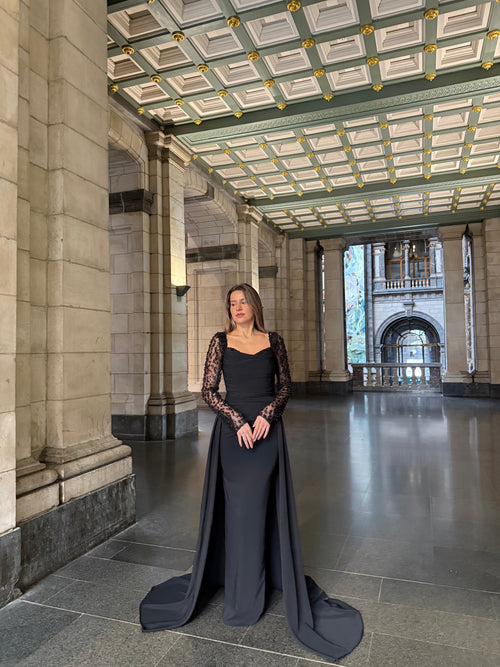 The Asena dress black