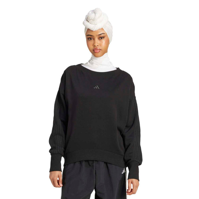 Women's loose black sweatshirt with crew neck and long sleeves, slightly dropped shoulder