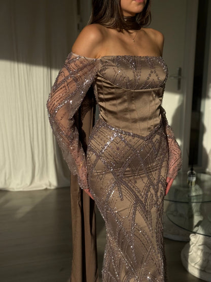 The Alisa dress taupe