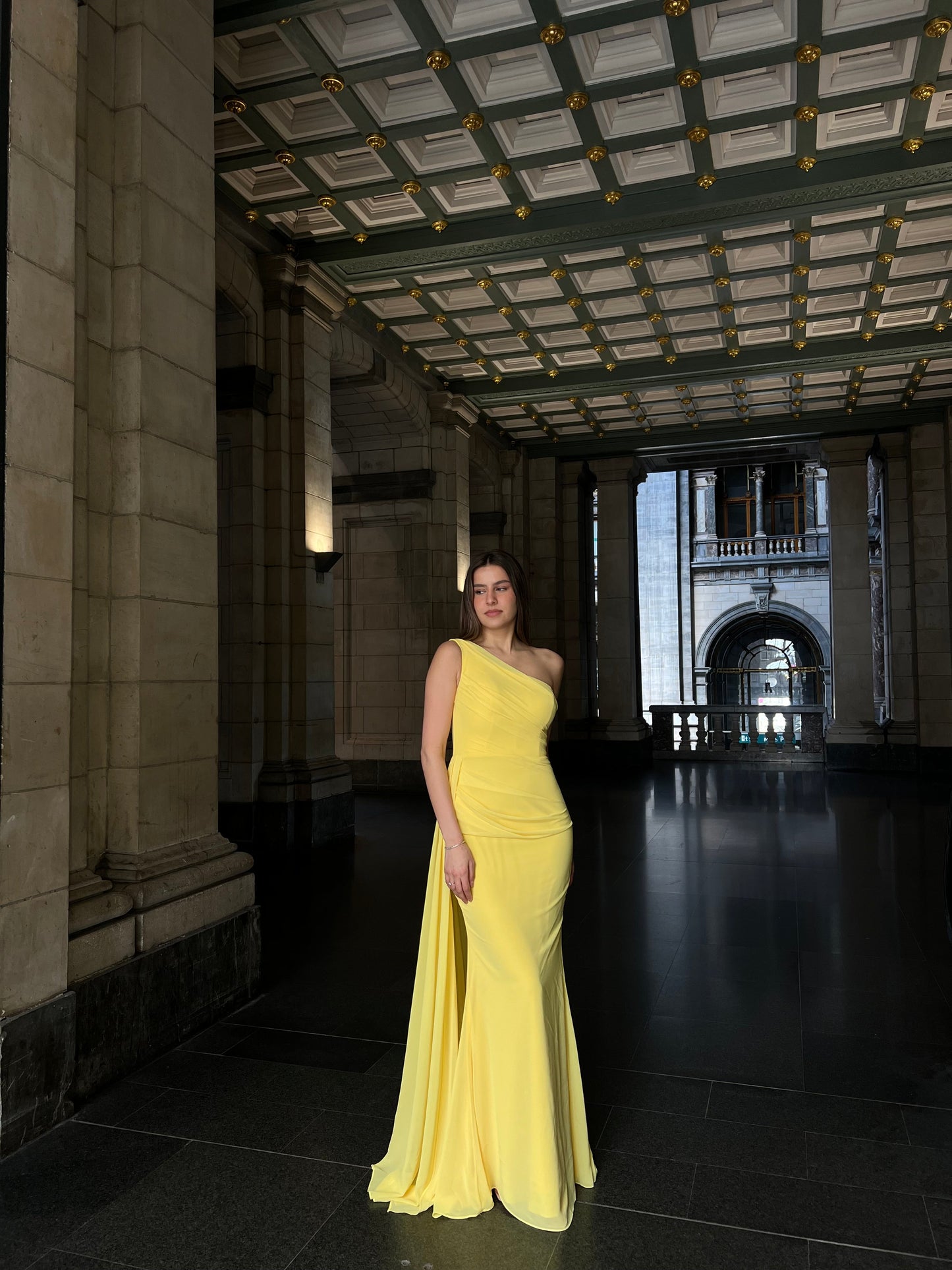 The Vanessa dress yellow