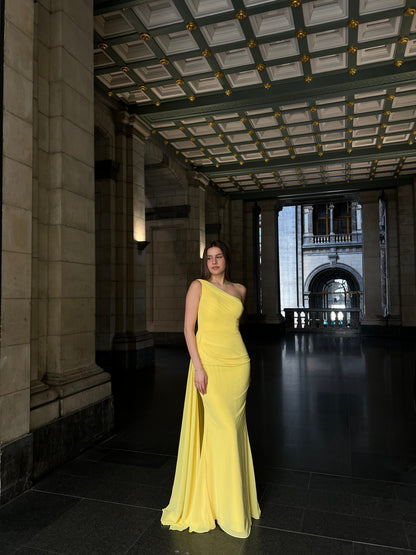 The Vanessa dress yellow