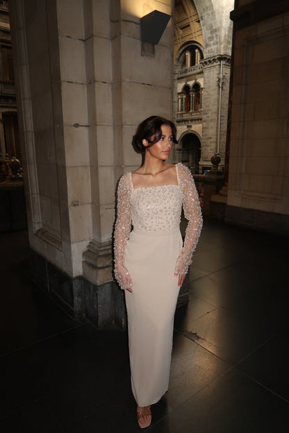 The Melek dress beige