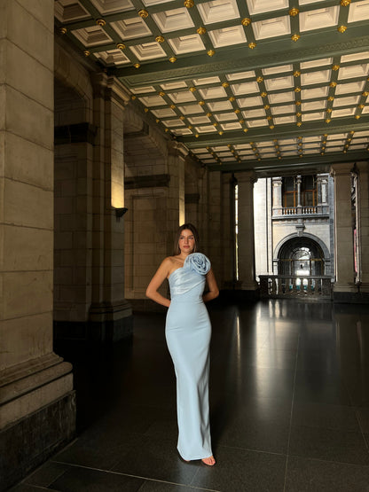 The Rozerin dress blue