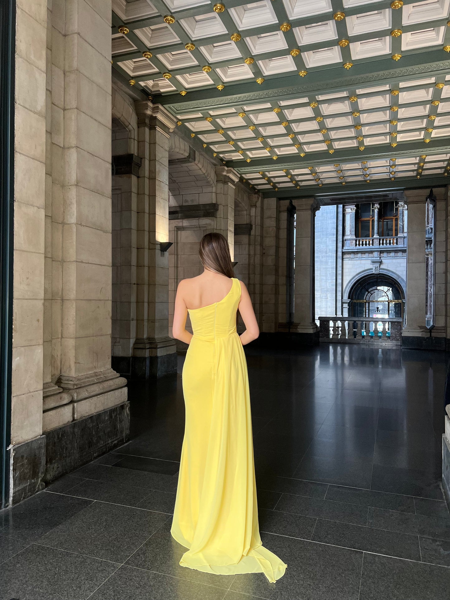 The Vanessa dress yellow