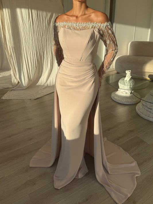 The Sevilla dress beige
