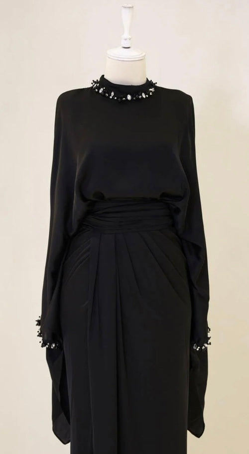 The Doa dress black