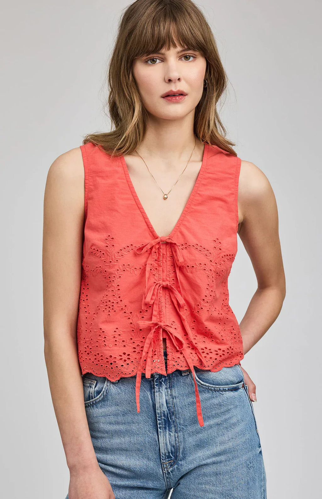 Rhea Tank