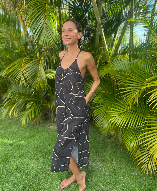 Wahine Jumper Iwa Bird