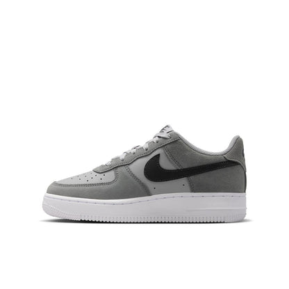 Youth Air Force 1 low-top sneakers in smoke gray with black swoosh and white sole