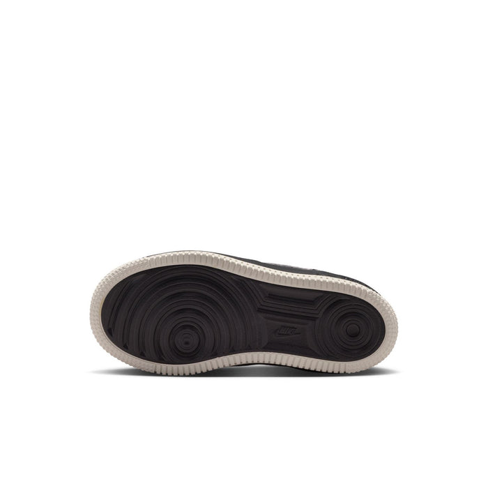 Kids Air Force 1 LV8 2 outsole, dark rubber tread with light edge trim