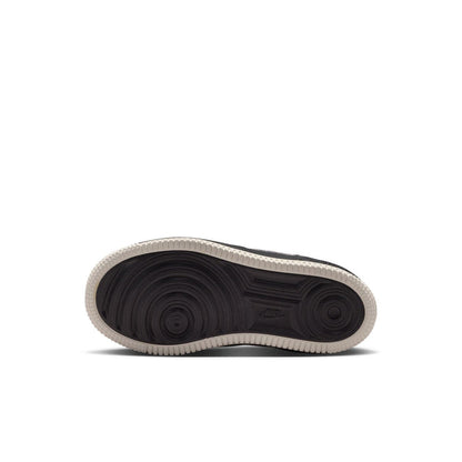Kids Air Force 1 LV8 2 outsole, dark rubber tread with light edge trim