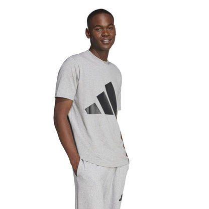 Men's heather grey graphic T-shirt with black logo, short sleeves and crew neck