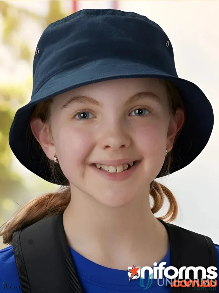 Winning Spirit CH29 Bucket Hat in Navy