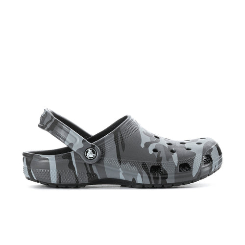 Men's camo clogs with vented upper and adjustable heel strap