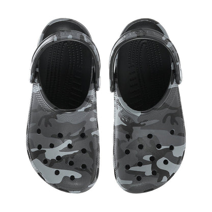 Men's camo clogs, open heel strap and cushioned footbed with perforations
