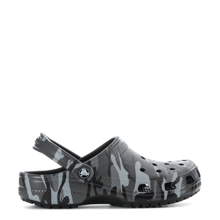Youth camo clog with adjustable back strap and vented upper