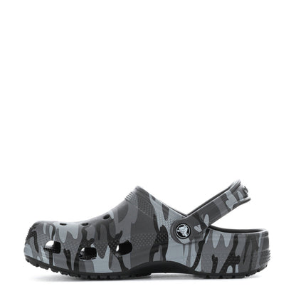 Youth camo clog profile with round toe, back strap, and black outsole
