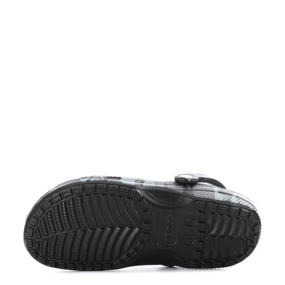 Youth camo clog outsole with textured tread and heel grip