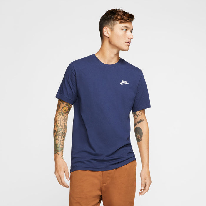 Men's navy crewneck T-shirt with white Nike chest logo