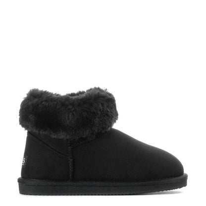 Kids black low boot with fuzzy faux-fur cuff and rounded toe