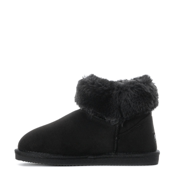 Kids black low ankle boot with thick faux-fur collar and side seam detail