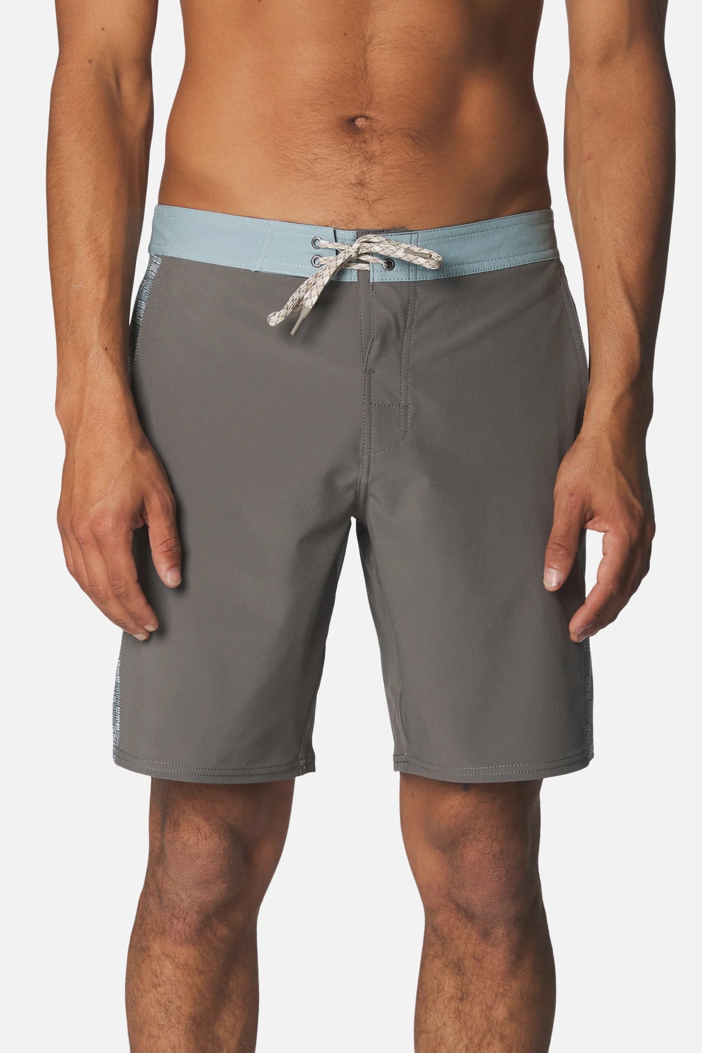 Katin Resonate Hybrid Trunk