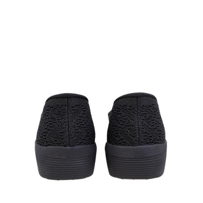 Skechers Arya Women's Lifestyle Shoes - Black