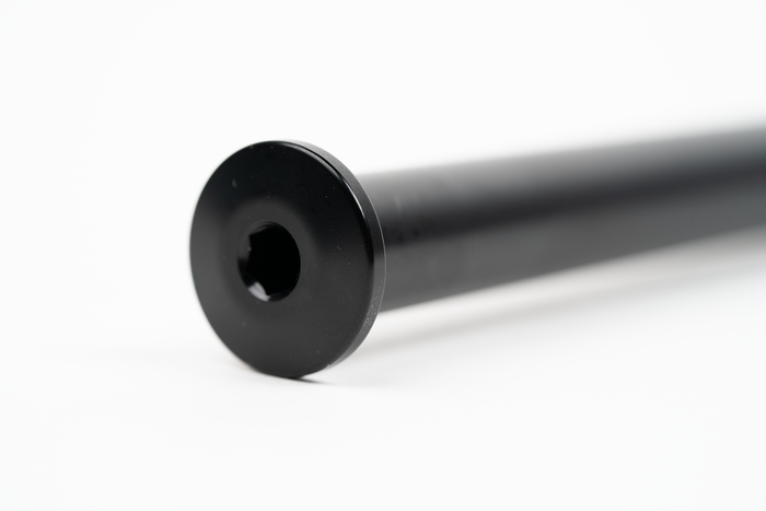 UDH Rear Wheel Axle